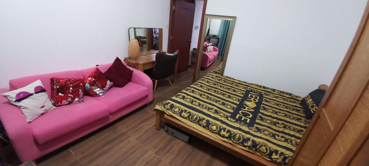 Apartment Bedspace In *