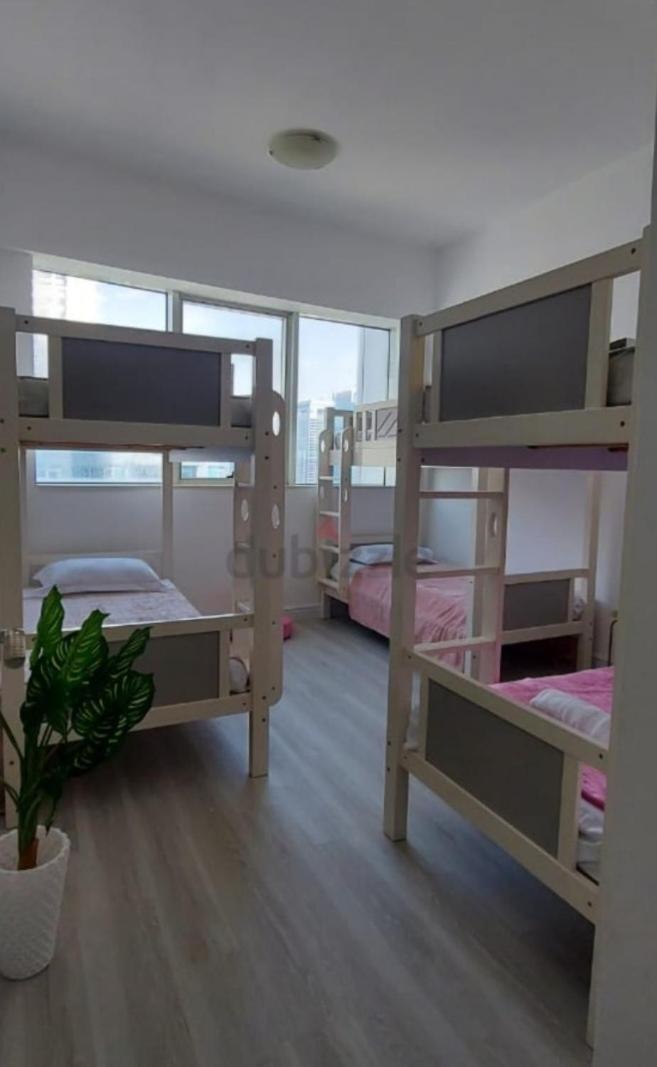 Bedspace In Apartment *